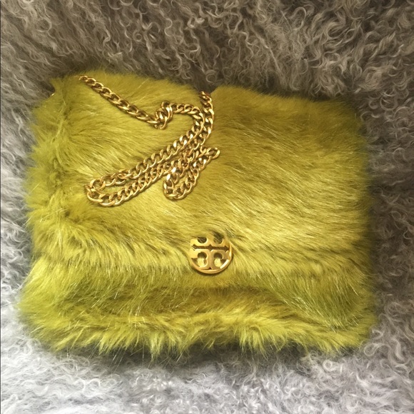 Tory Burch Handbags - Tory Burch fur maxi crossbody